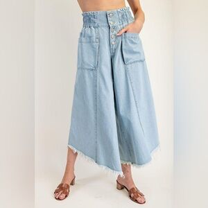 We The Free EESOME Mineral Washed Wide Leg Denim Culottes - LIGHT DENIM Size M